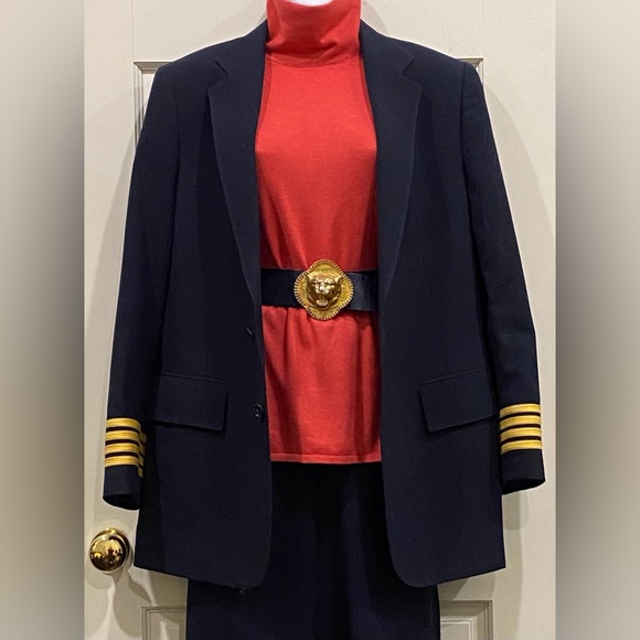 Vintage Naval jacket in blue wool with yellow stripes on arms - Picture 8 of 14